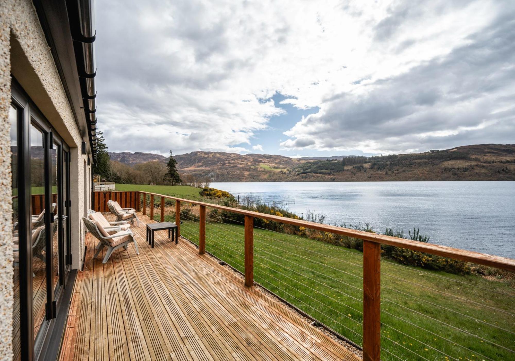 Shoreland Lodges - Holly Lodge Fort Augustus Exterior photo
