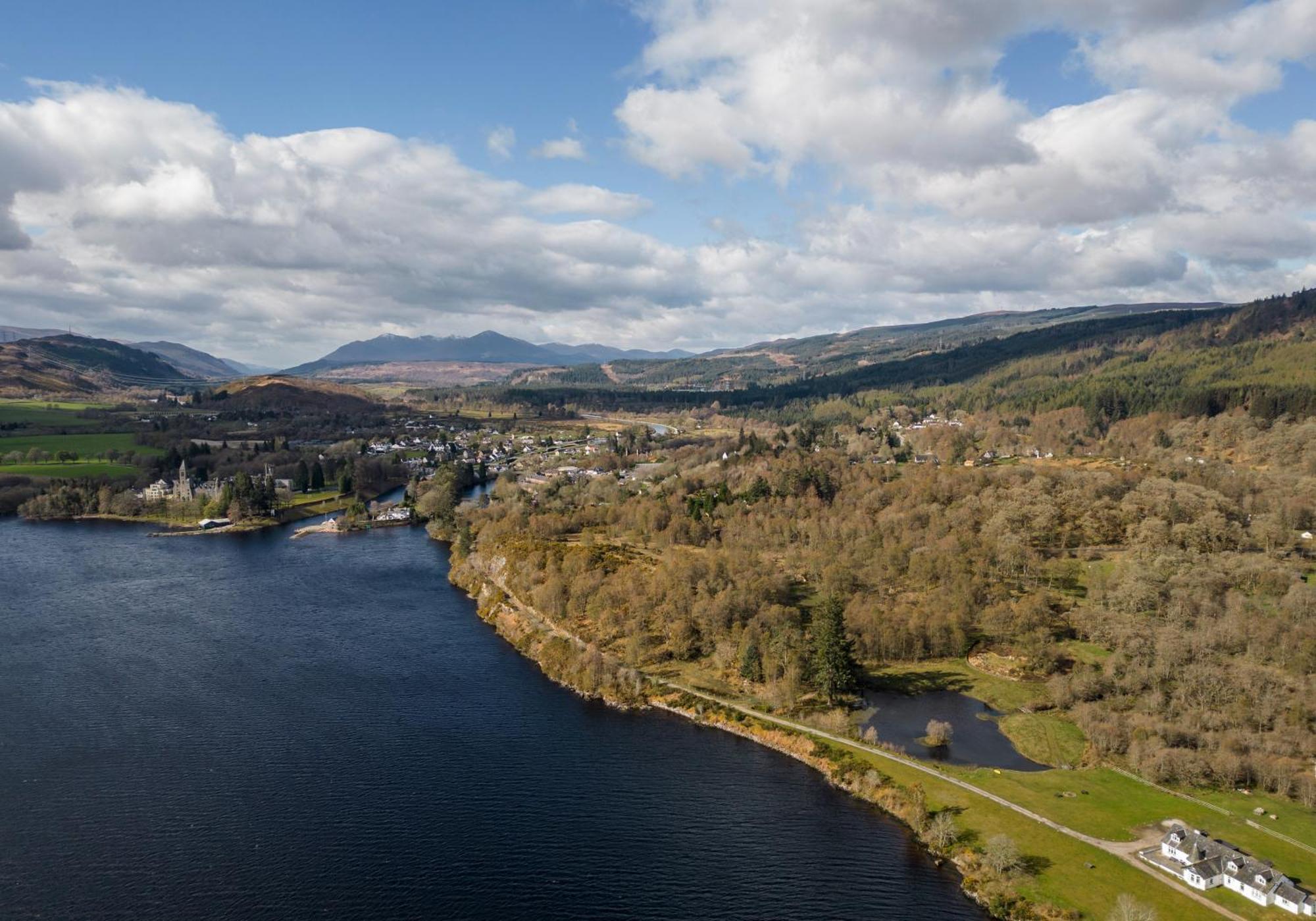 Shoreland Lodges - Holly Lodge Fort Augustus Exterior photo